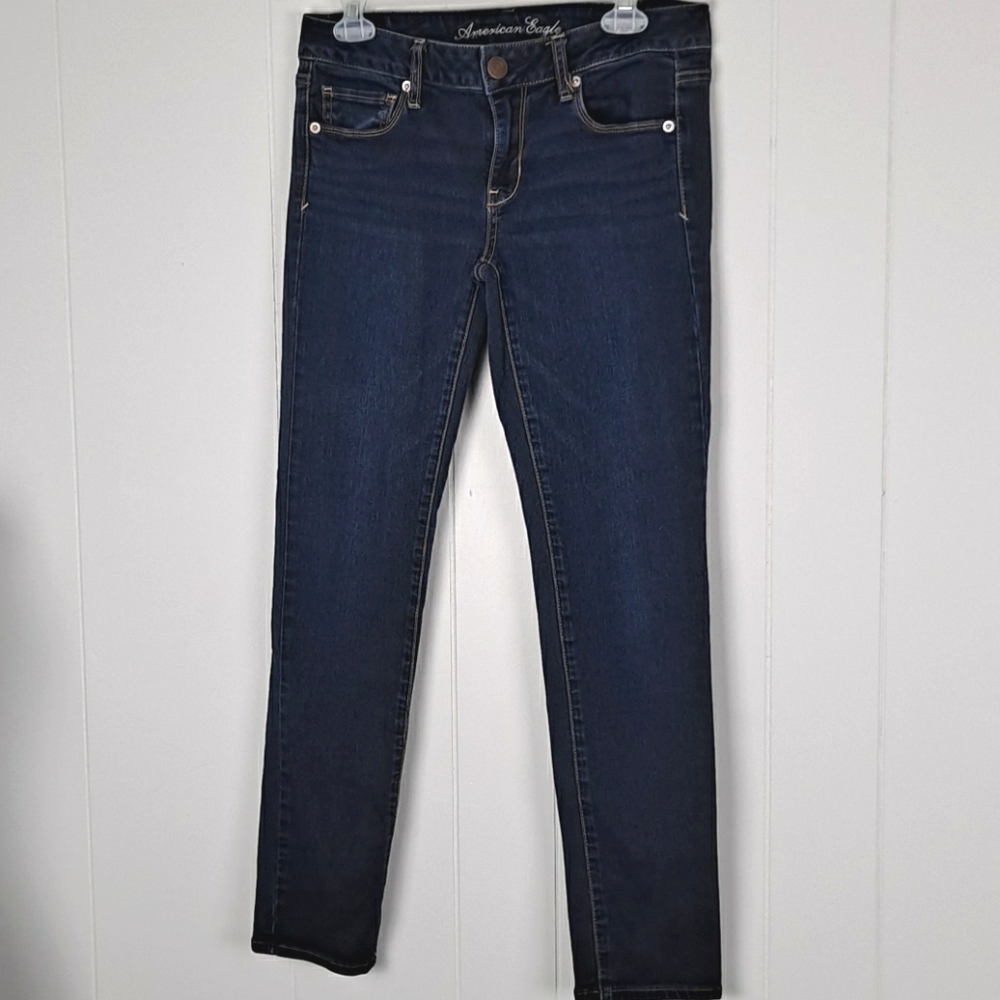 American Eagle  Super Stretch Skinny Jeans Size 6